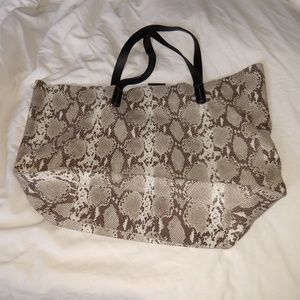 Gap bag